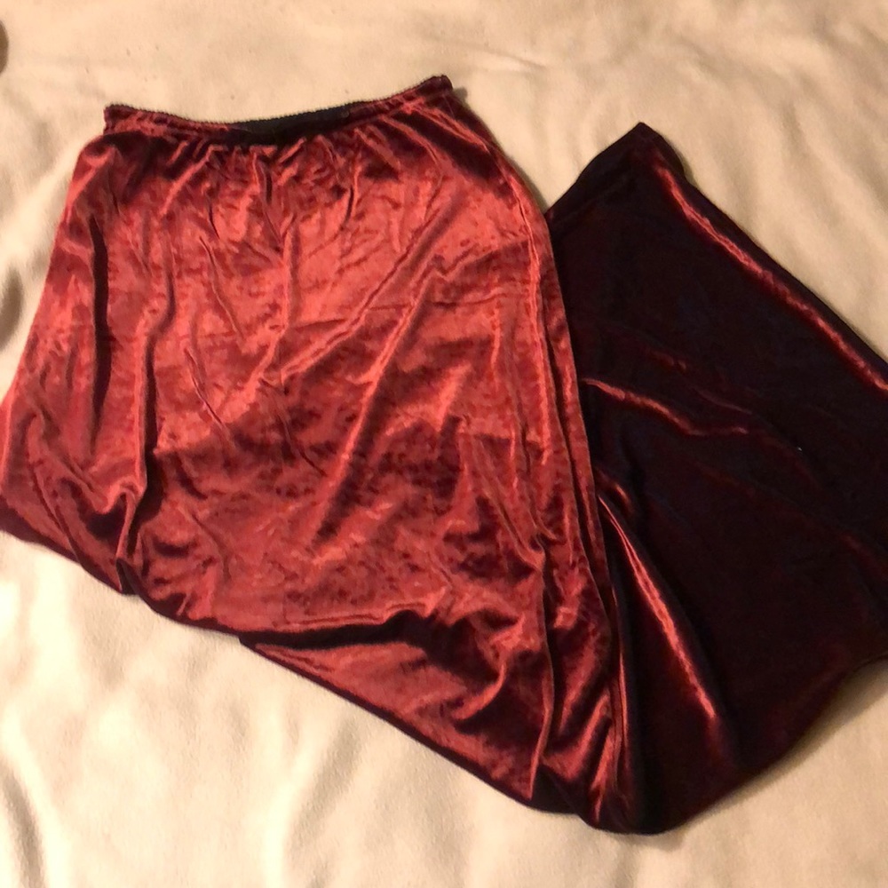 Velvet Cache skirt